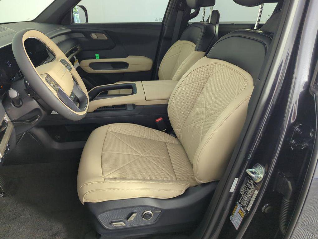 new 2027 Kia Telluride Hybrid car, priced at $49,205