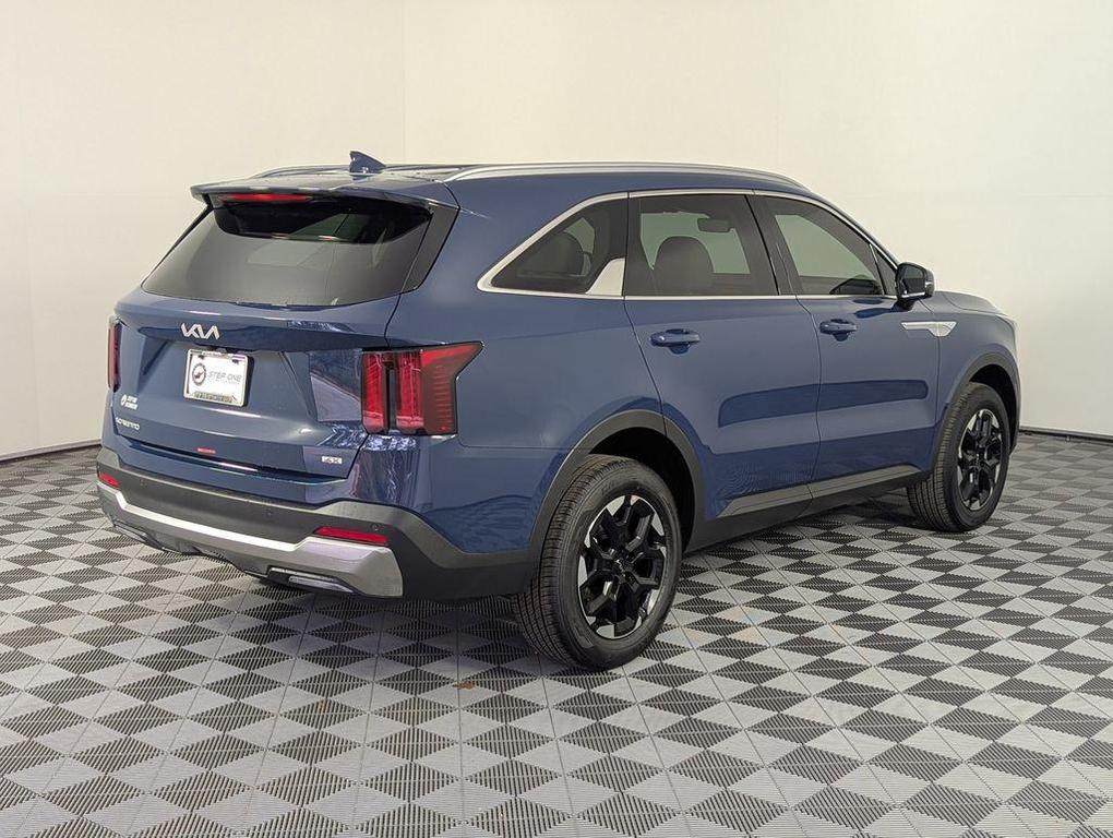 new 2026 Kia Sorento car, priced at $34,393