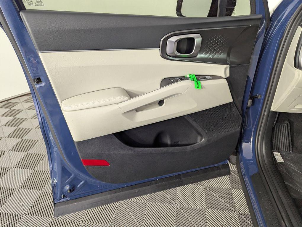 new 2026 Kia Sorento car, priced at $34,393