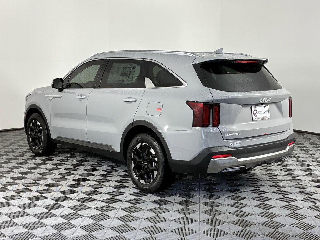 new 2026 Kia Sorento car, priced at $32,859