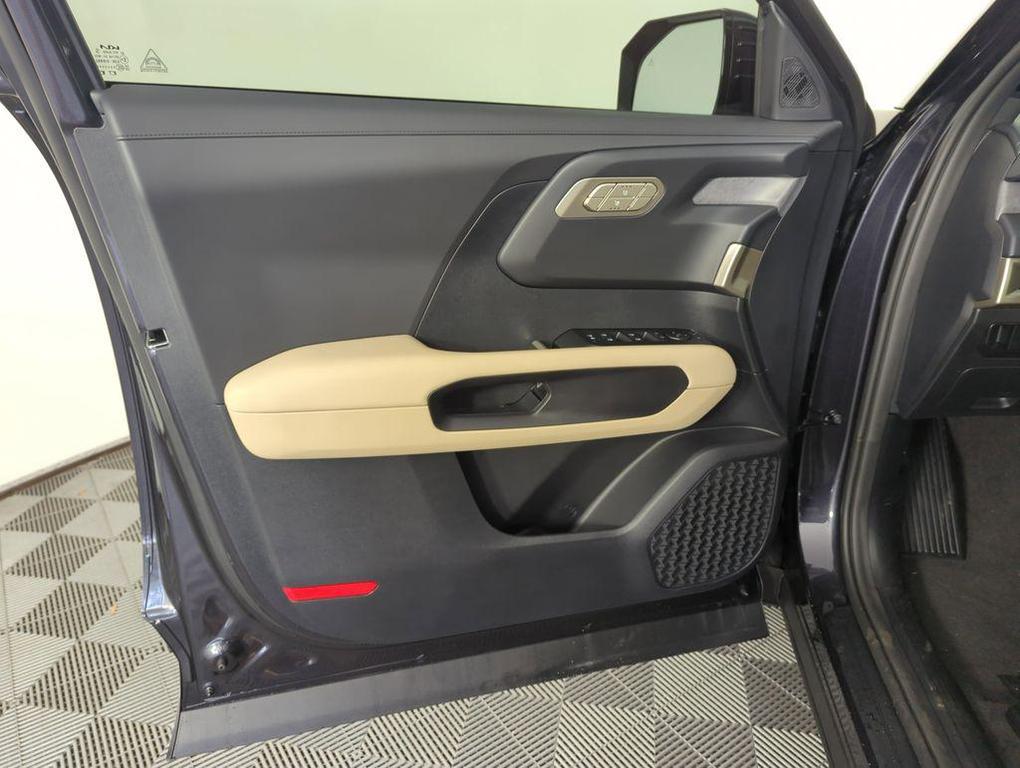 new 2027 Kia Telluride Hybrid car, priced at $49,205
