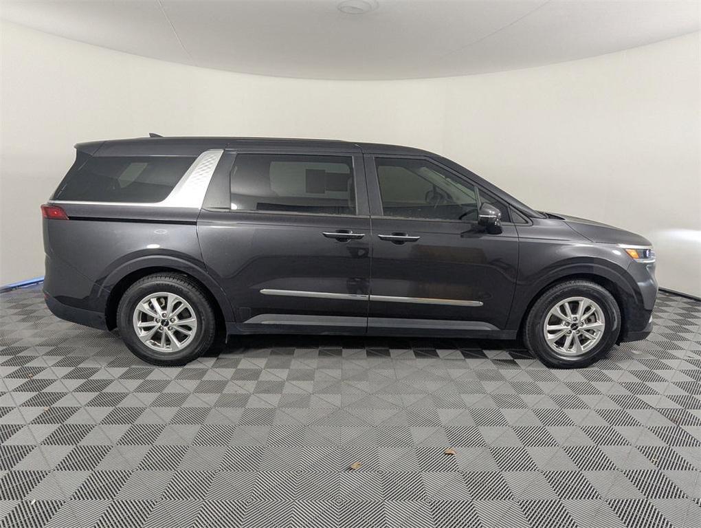 used 2022 Kia Carnival car, priced at $19,598