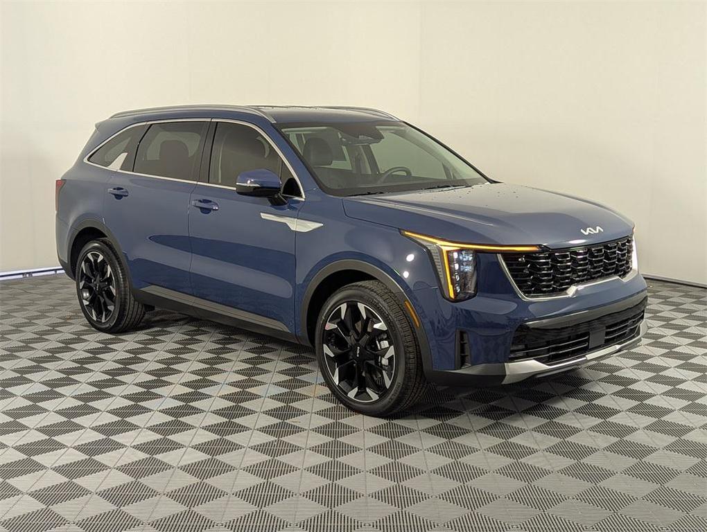 new 2026 Kia Sorento car, priced at $38,125