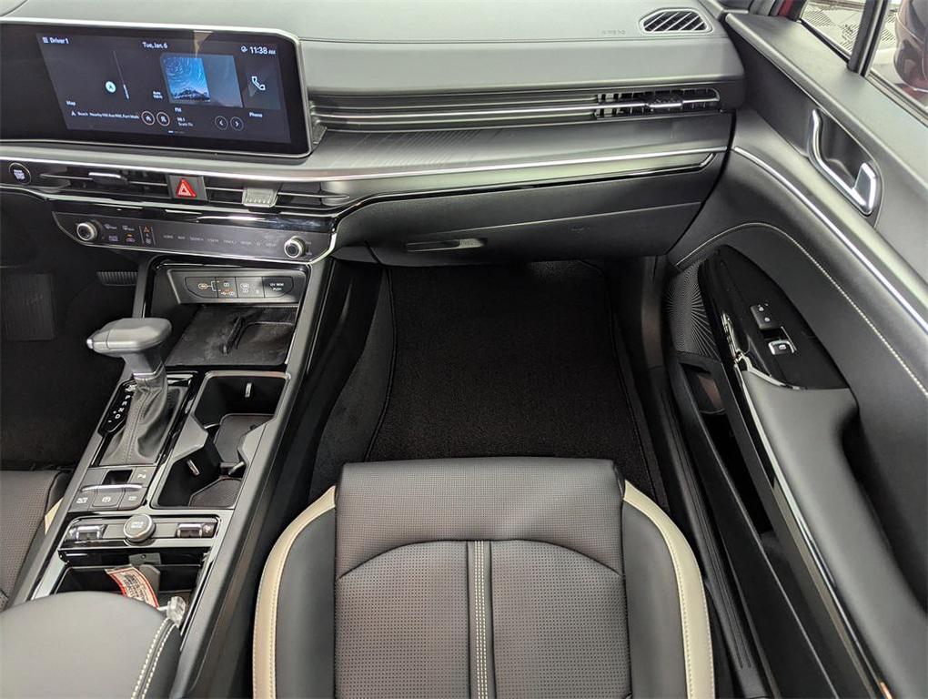 new 2025 Kia K5 car, priced at $27,888