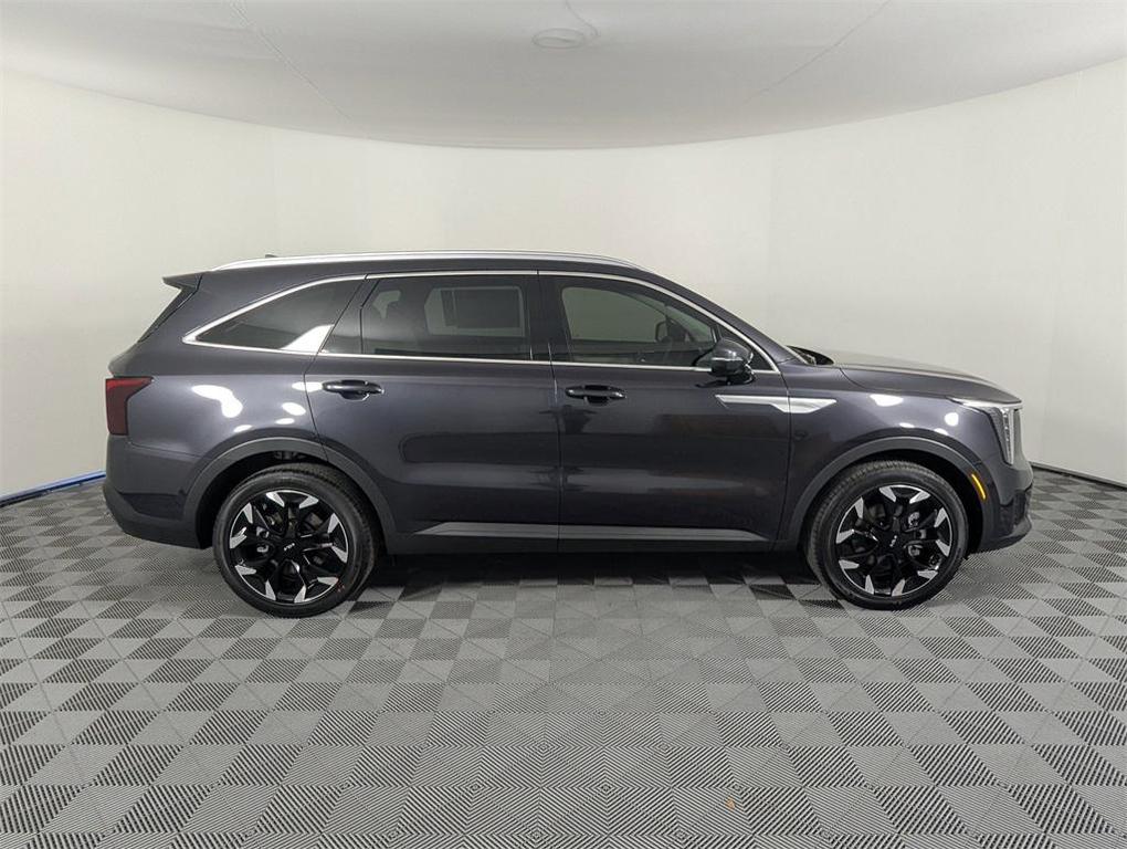 new 2026 Kia Sorento car, priced at $39,630