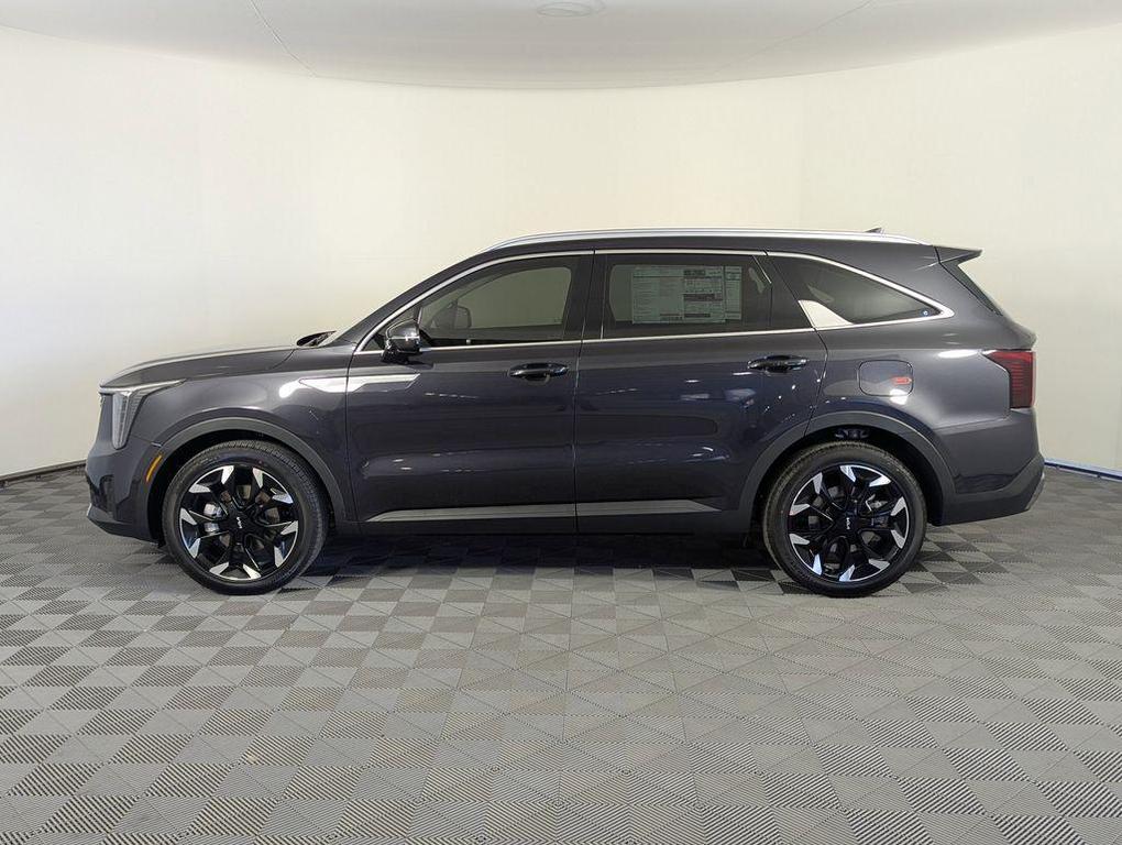 new 2026 Kia Sorento car, priced at $36,181