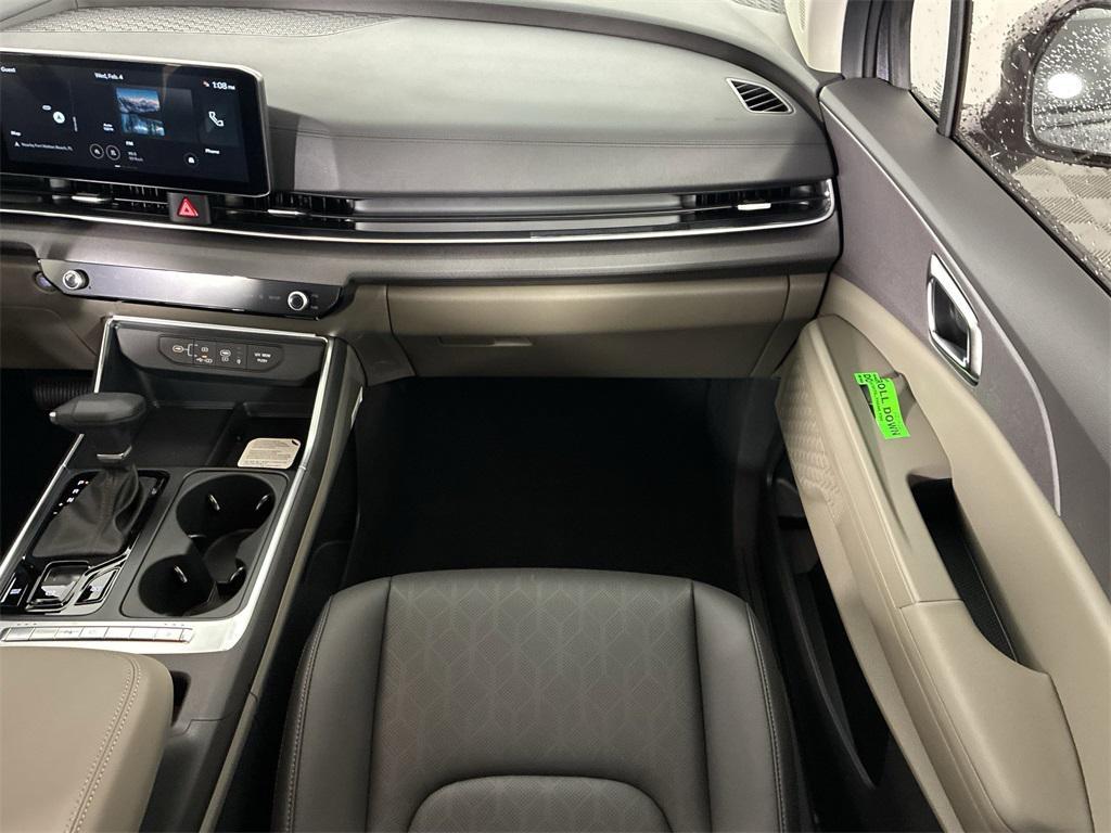 new 2026 Kia Carnival car, priced at $42,110