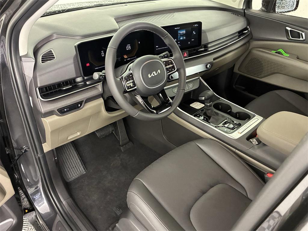 new 2026 Kia Carnival car, priced at $42,110