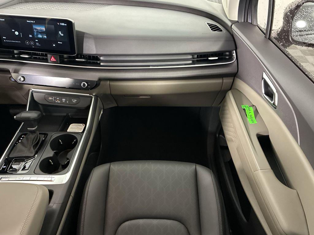 new 2026 Kia Carnival car, priced at $38,592