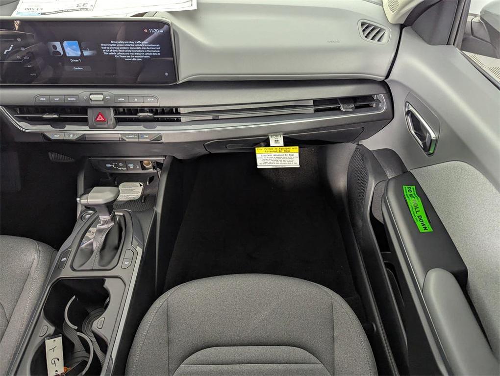 new 2025 Kia K4 car, priced at $24,375