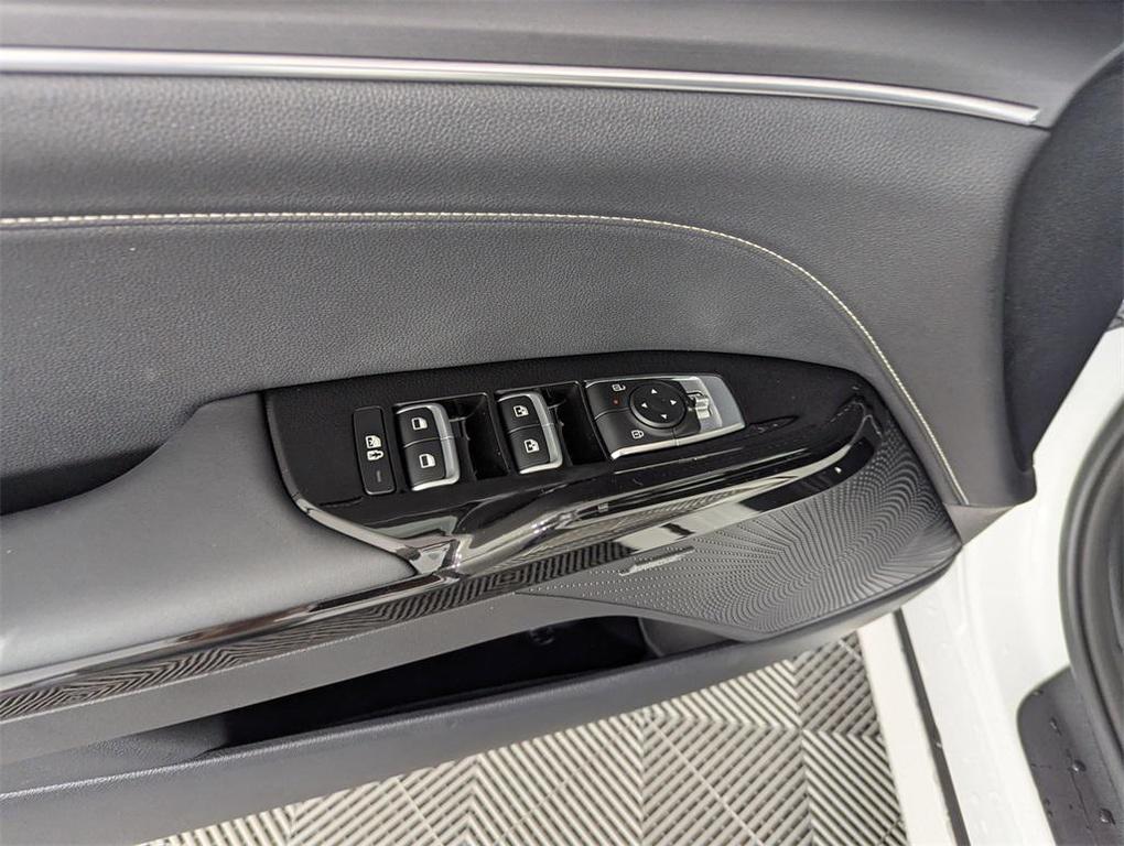 new 2026 Kia K5 car, priced at $30,441