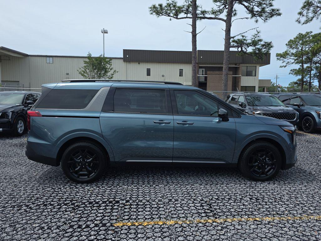 new 2026 Kia Carnival Hybrid car, priced at $48,001