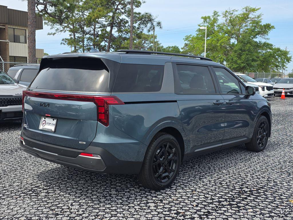 new 2026 Kia Carnival Hybrid car, priced at $48,001