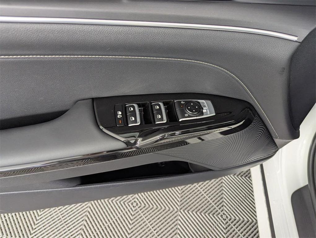 new 2026 Kia K5 car, priced at $28,362