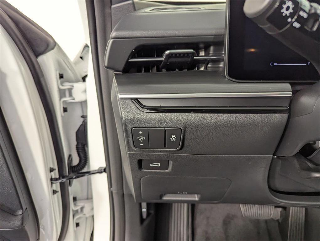 new 2026 Kia K5 car, priced at $28,362