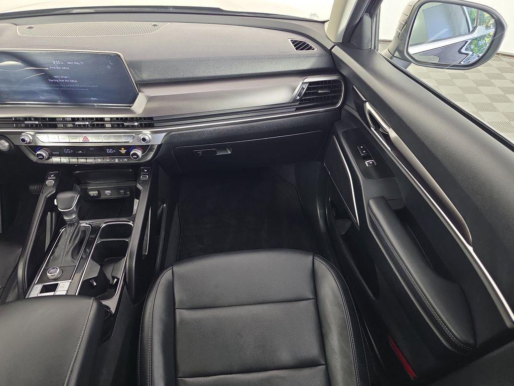 used 2024 Kia Telluride car, priced at $35,338