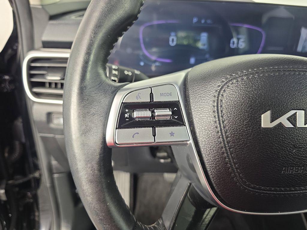 used 2024 Kia Telluride car, priced at $35,338