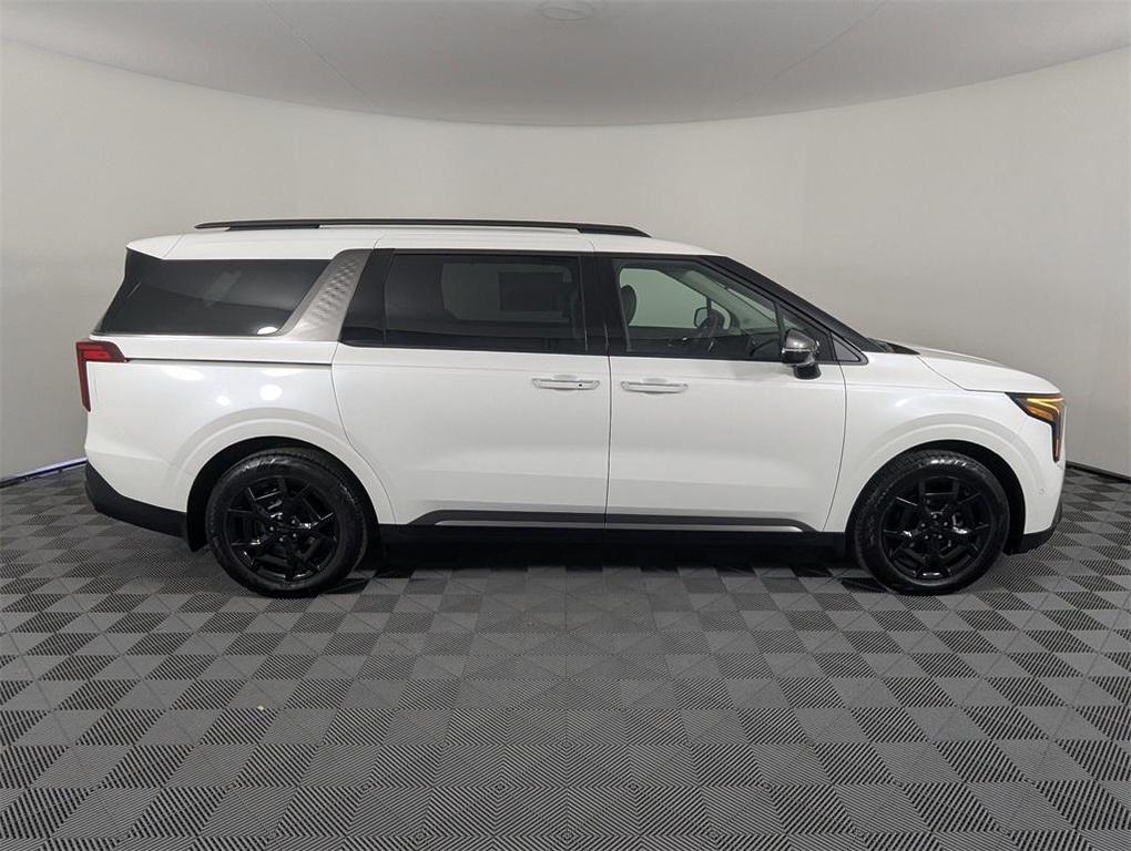new 2026 Kia Carnival Hybrid car, priced at $48,848