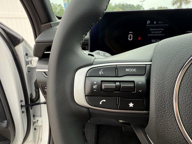 new 2025 Kia K5 car, priced at $27,617