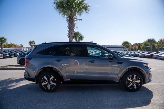 used 2023 Kia Sorento car, priced at $26,890