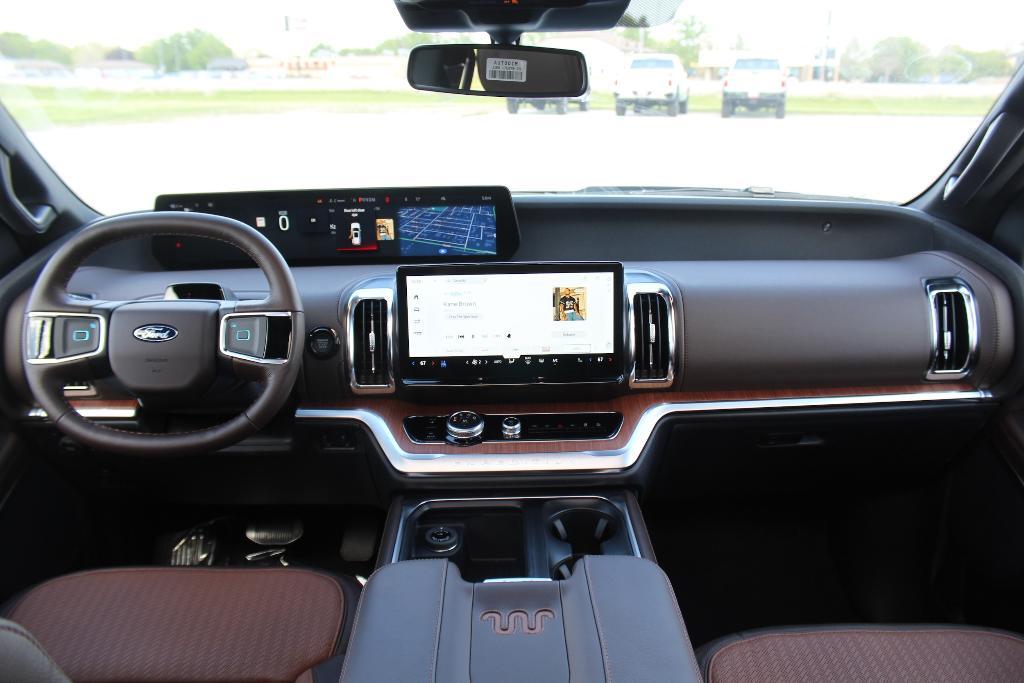 new 2026 Ford Expedition car, priced at $81,914