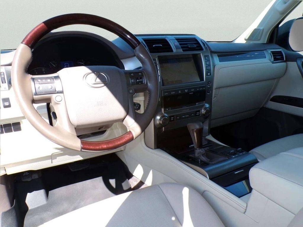 used 2019 Lexus GX 460 car, priced at $31,880