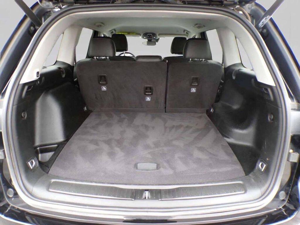 used 2022 Jeep Grand Cherokee car, priced at $23,980