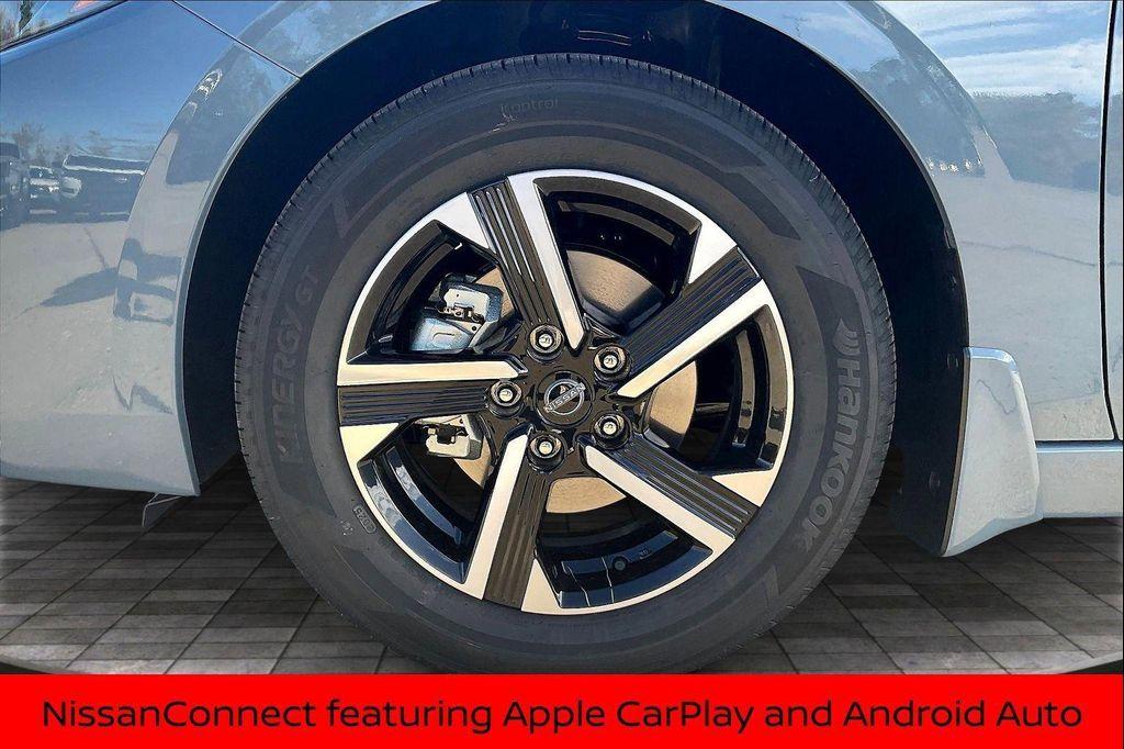 new 2025 Nissan Sentra car, priced at $22,009