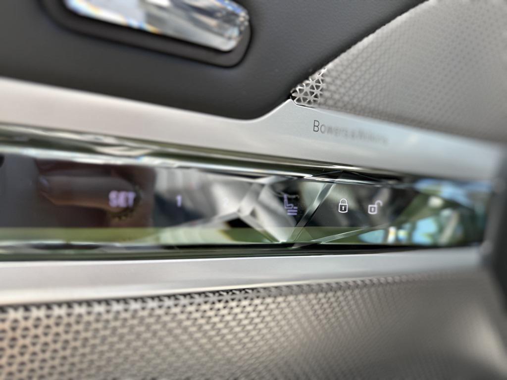 used 2023 BMW 740 car, priced at $58,990