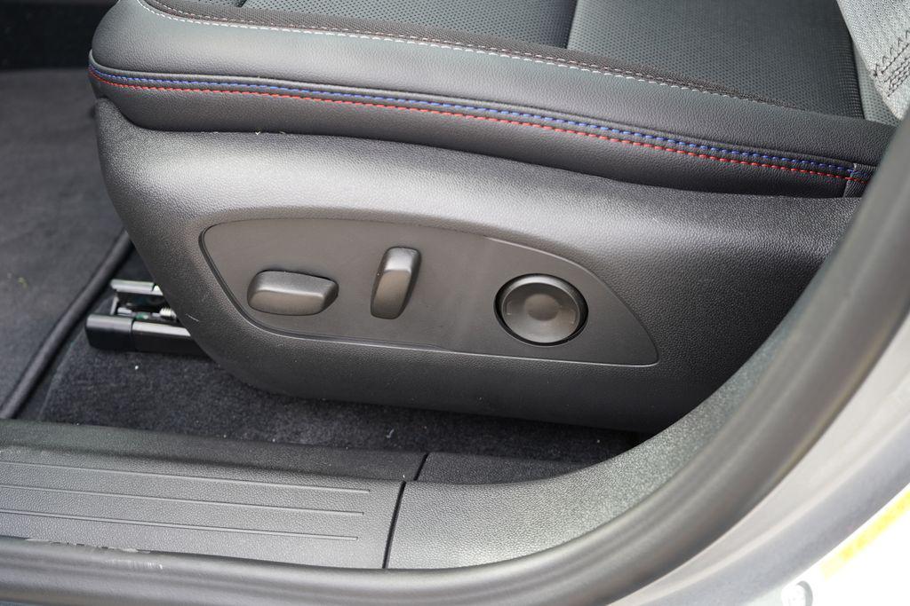 new 2025 Chevrolet Equinox EV car, priced at $34,513