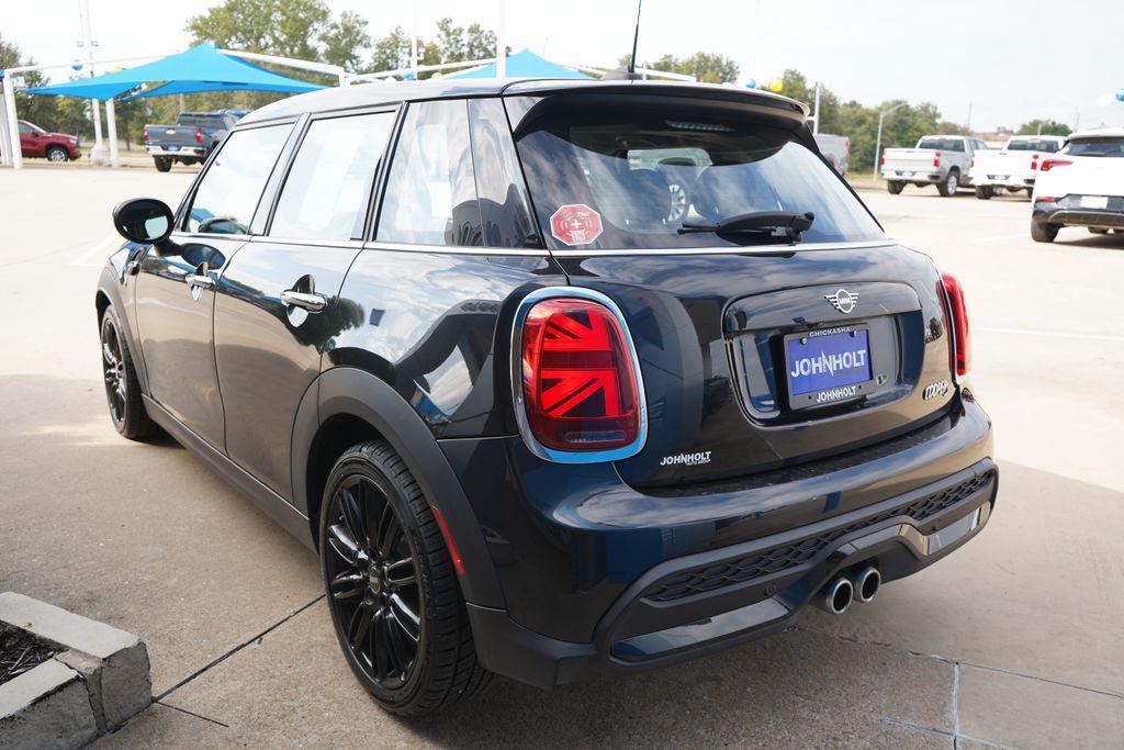 used 2024 MINI Hardtop car, priced at $22,800