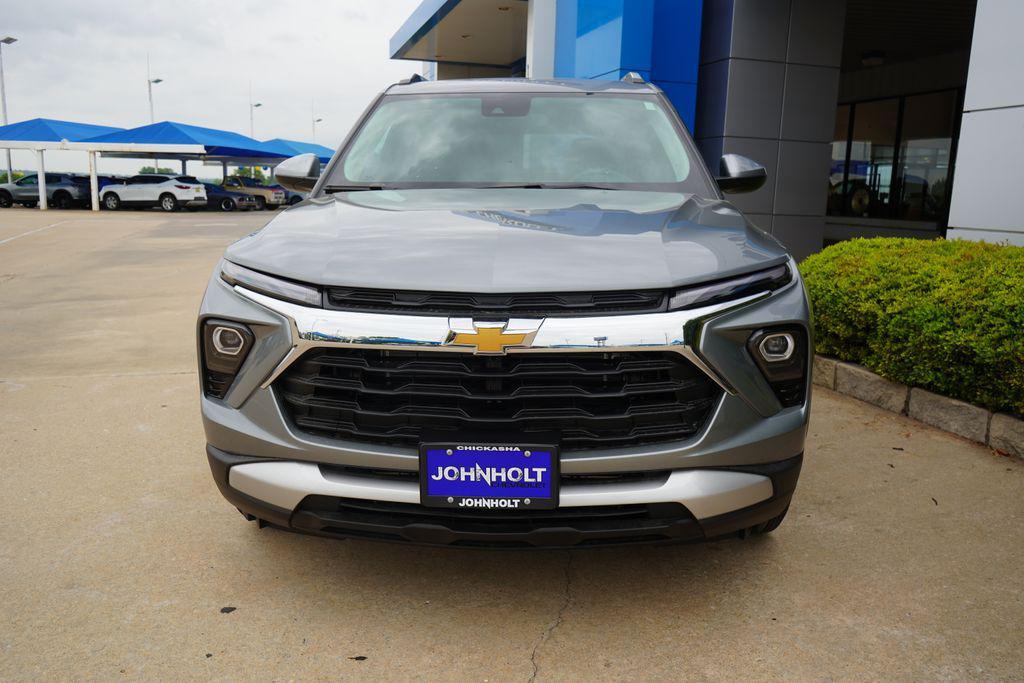 new 2026 Chevrolet TrailBlazer car, priced at $25,825