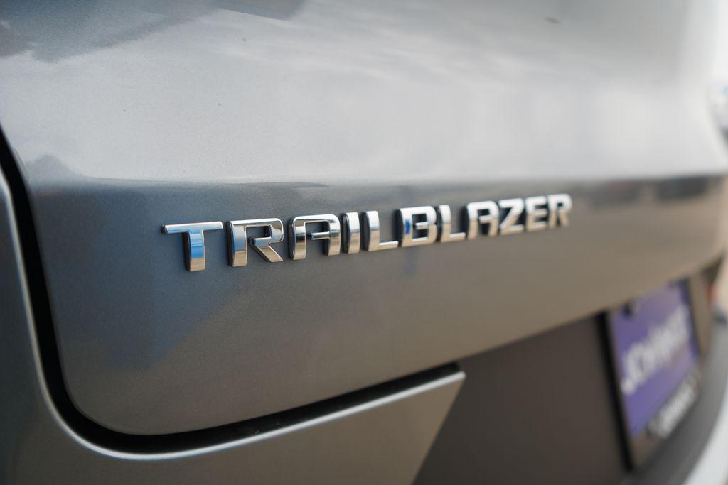 new 2026 Chevrolet TrailBlazer car, priced at $25,825