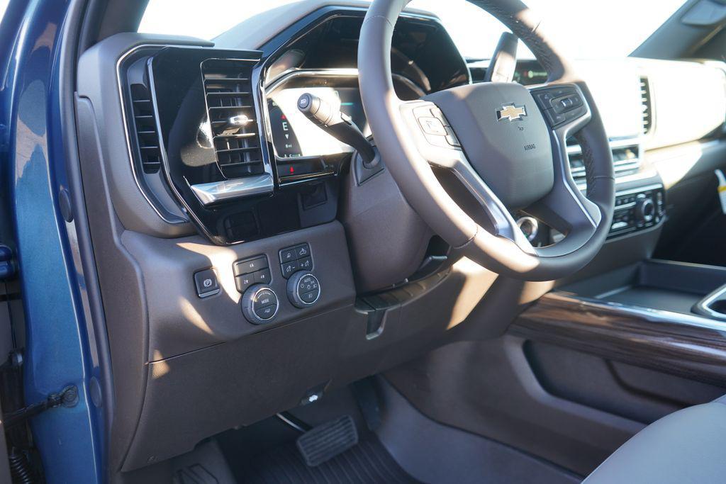 new 2026 Chevrolet Silverado 2500 car, priced at $70,647