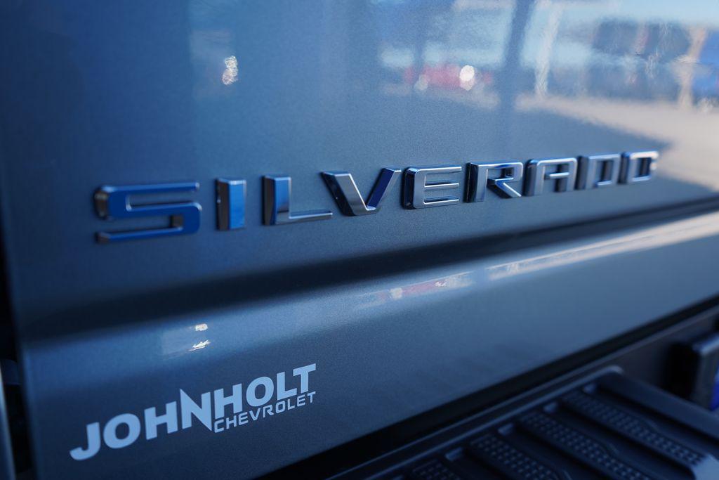 new 2026 Chevrolet Silverado 2500 car, priced at $72,657