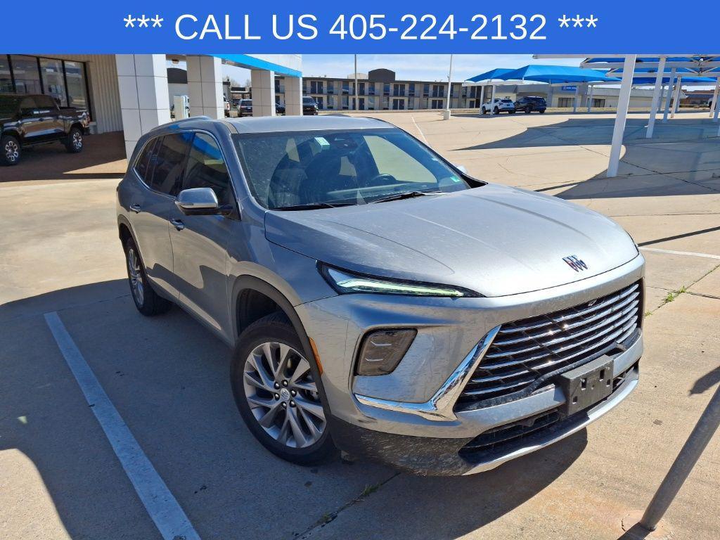 used 2025 Buick Enclave car, priced at $37,218