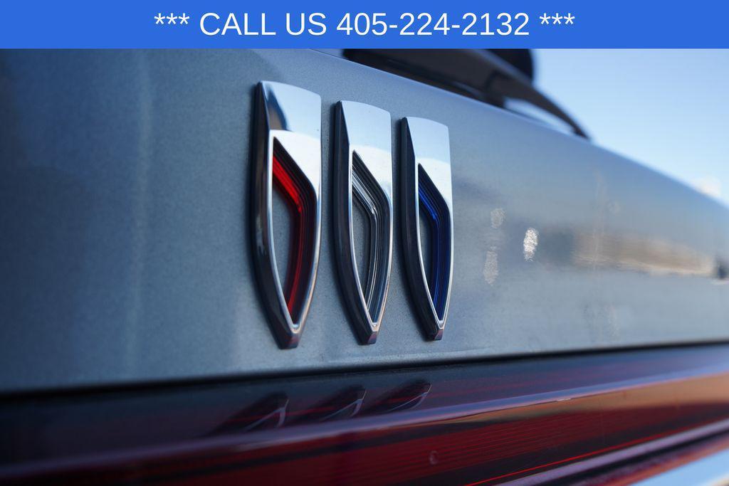 used 2025 Buick Enclave car, priced at $38,211