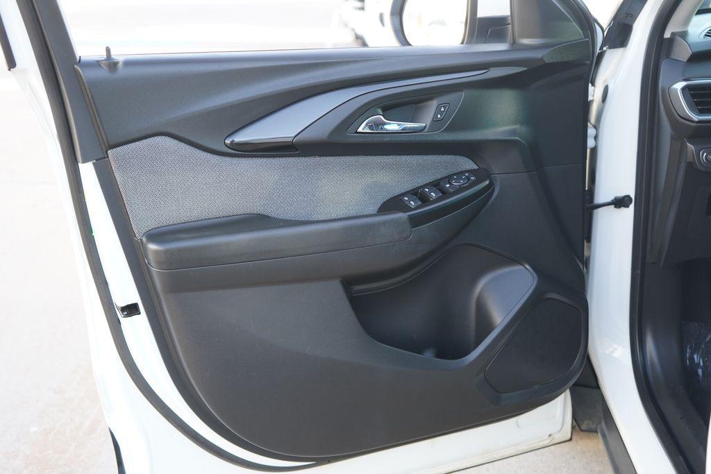 used 2023 Chevrolet TrailBlazer car, priced at $23,351