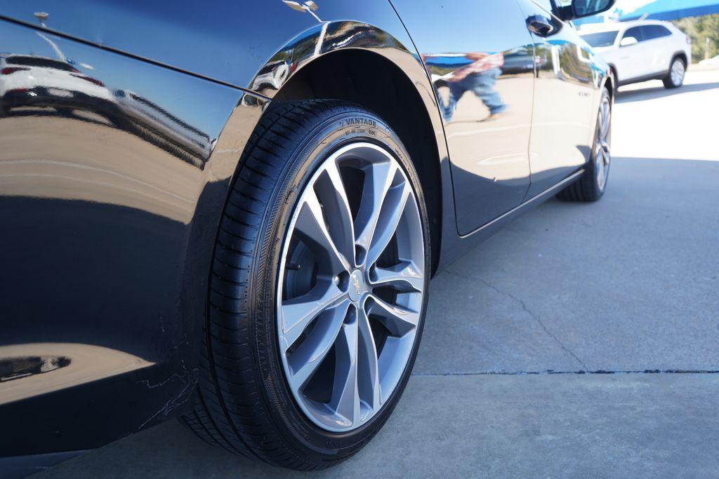 used 2024 Chevrolet Malibu car, priced at $20,900