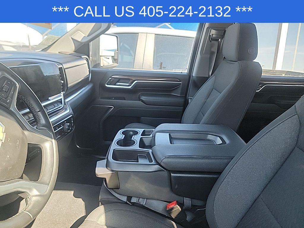 used 2024 Chevrolet Silverado 2500 car, priced at $55,999