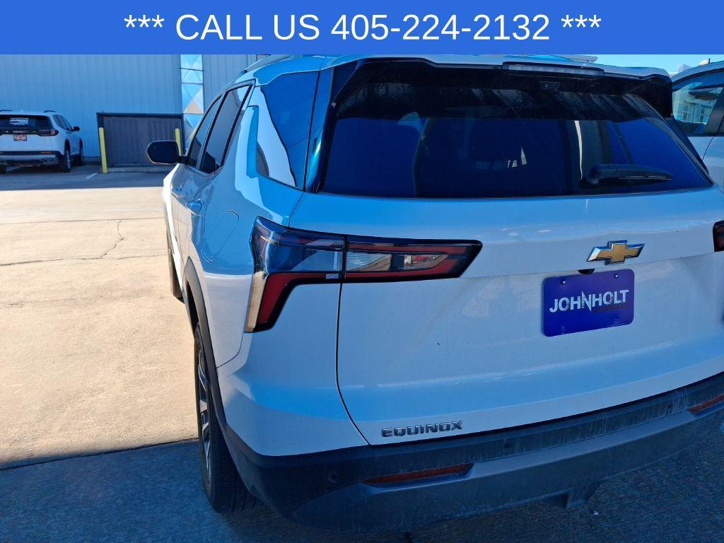used 2025 Chevrolet Equinox car, priced at $23,904