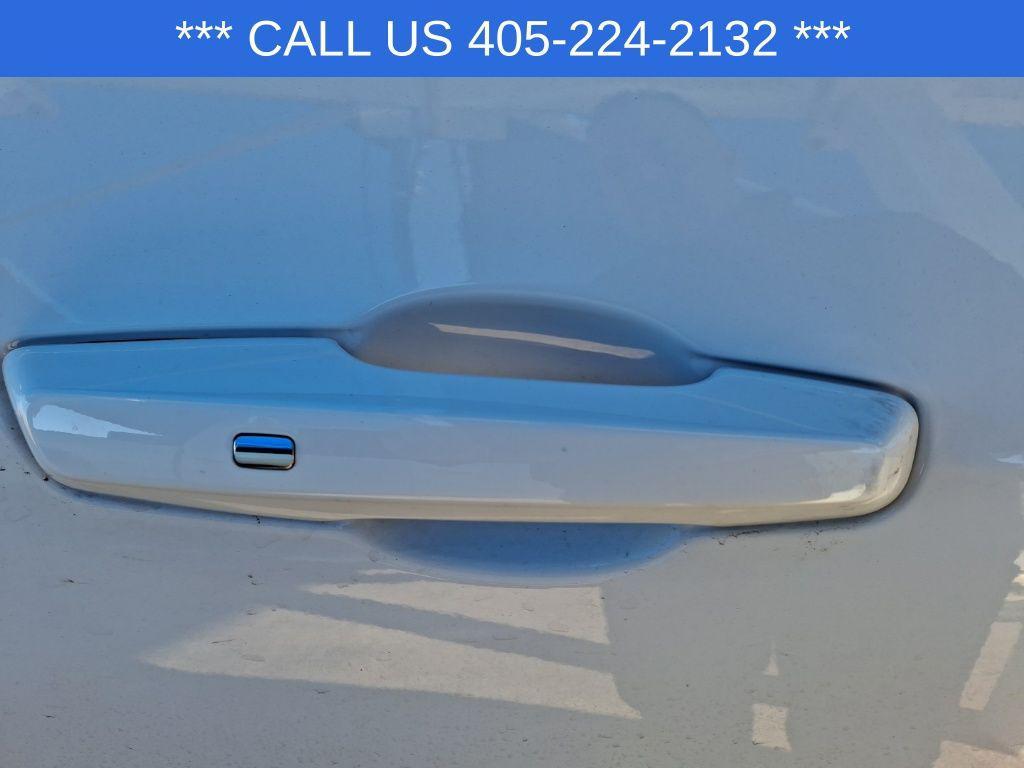 used 2025 Chevrolet Equinox car, priced at $23,904