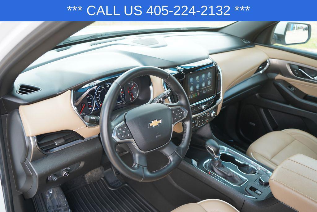 used 2023 Chevrolet Traverse car, priced at $33,990