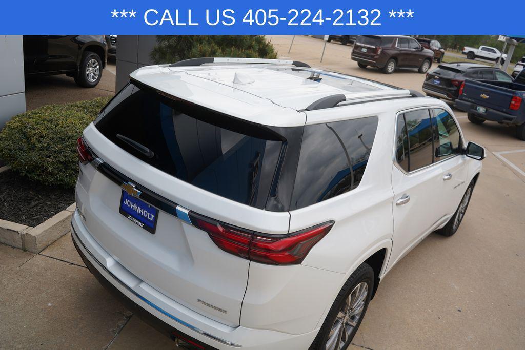 used 2023 Chevrolet Traverse car, priced at $33,990