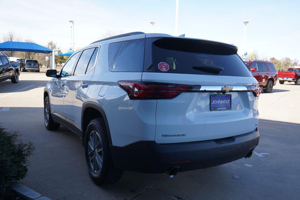 used 2023 Chevrolet Traverse car, priced at $22,999