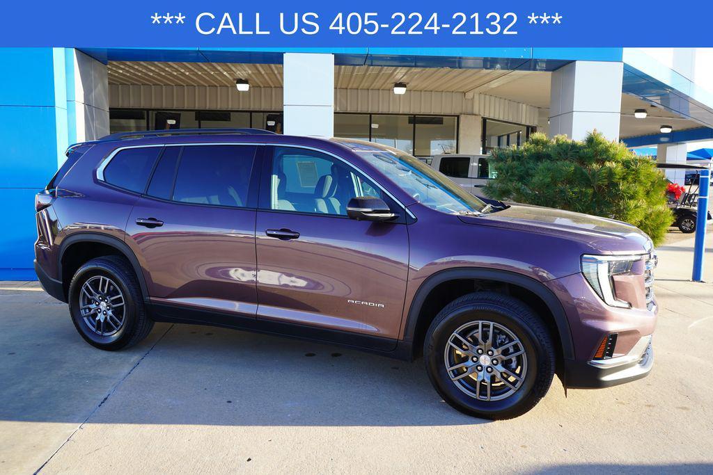 used 2025 GMC Acadia car, priced at $35,231