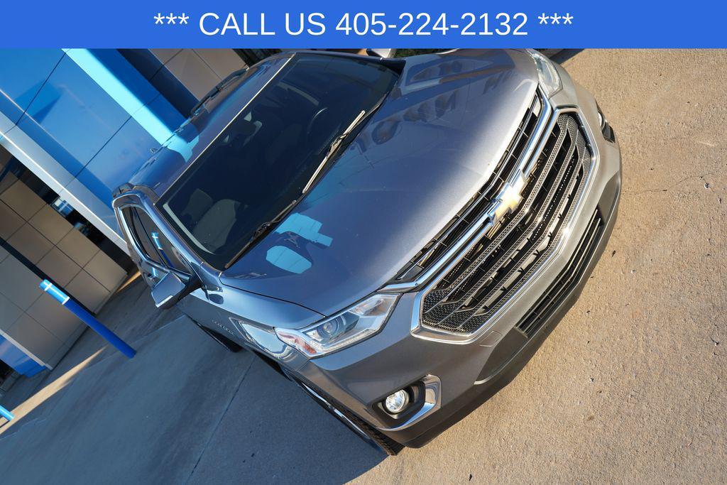 used 2021 Chevrolet Traverse car, priced at $21,113