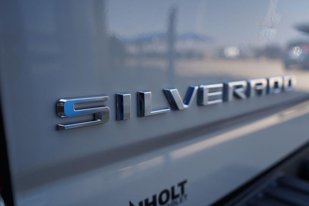 new 2026 Chevrolet Silverado 2500 car, priced at $67,405