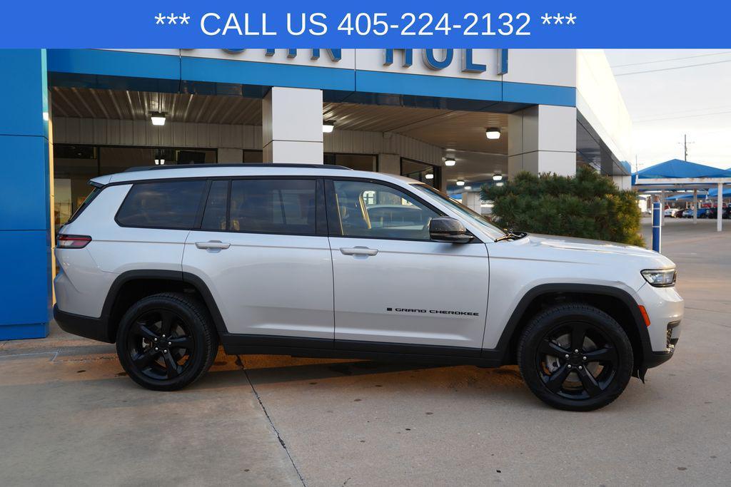 used 2023 Jeep Grand Cherokee L car, priced at $25,702