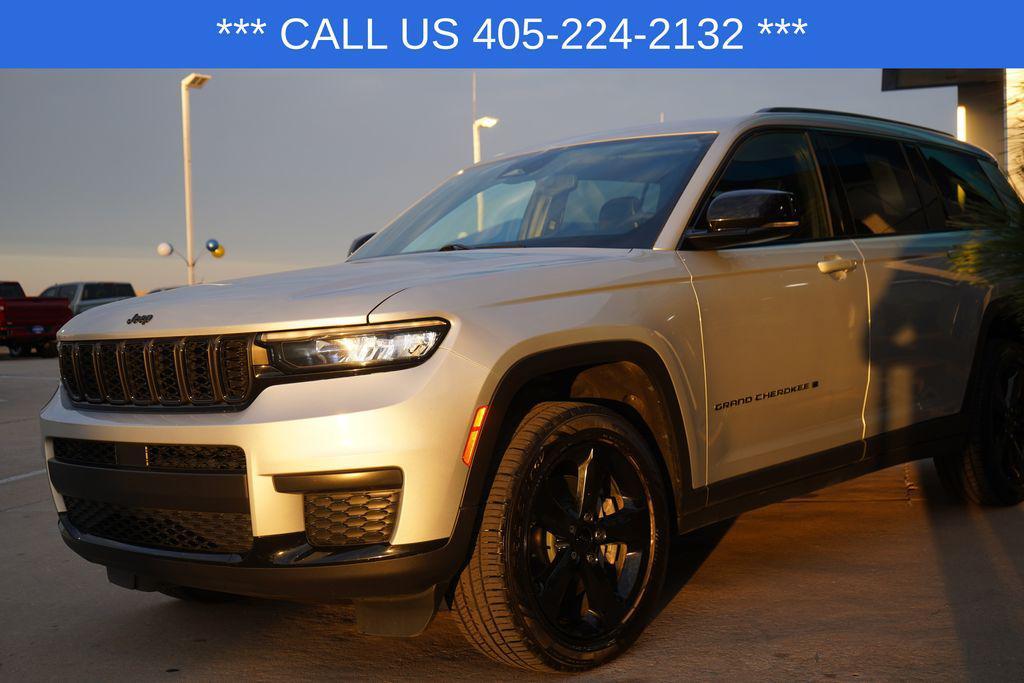 used 2023 Jeep Grand Cherokee L car, priced at $25,702